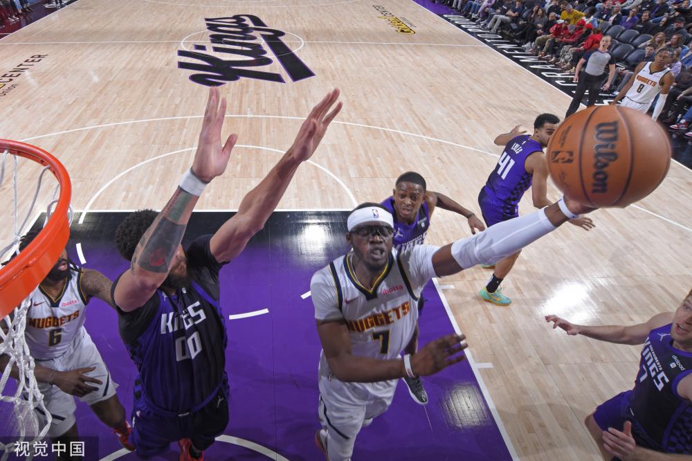 官方：莱比锡签下18岁前锋扬-迪奥曼德；据悉费用为2000万欧.